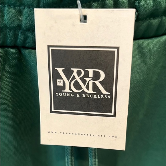 Young & Reckless Crusader Skirt XL - Picture 2 of 7